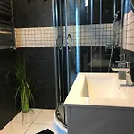 Δωμάτια σε οικογενειακή κατοικία Saviano Mare