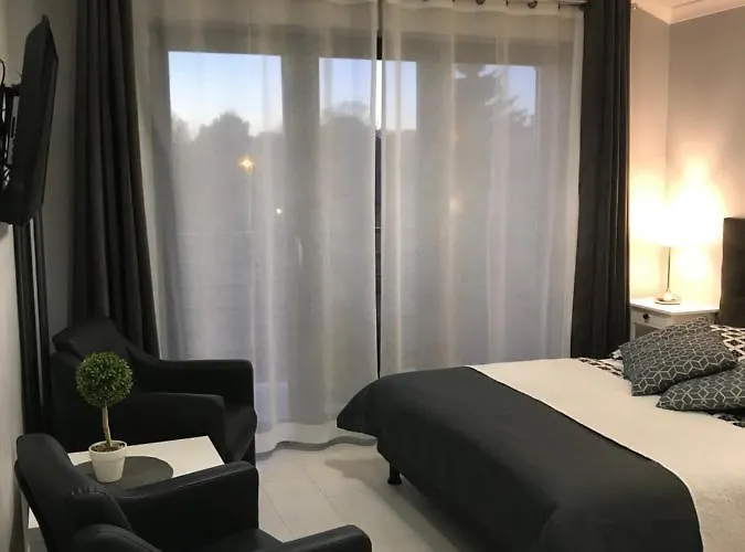 Habitación en casa particular Saviano Mare *